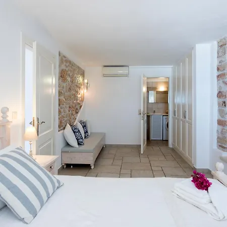 Villa Yellow House Lower,beachfront Kaminaki Corfu (city)